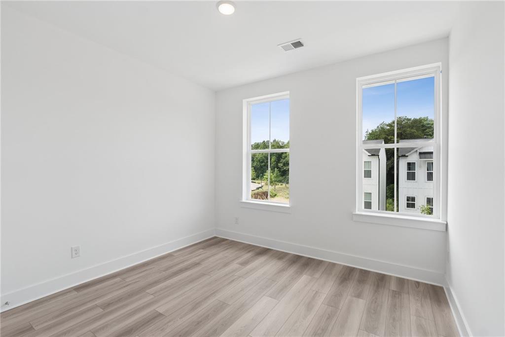 736 Auguste Avenue Property Photo 14