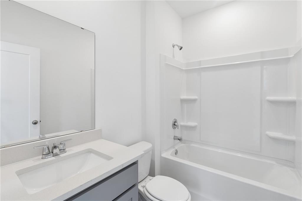 736 Auguste Avenue Property Photo 19
