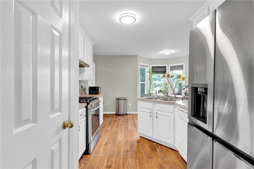 4283 Northwind Drive Property Photo 13