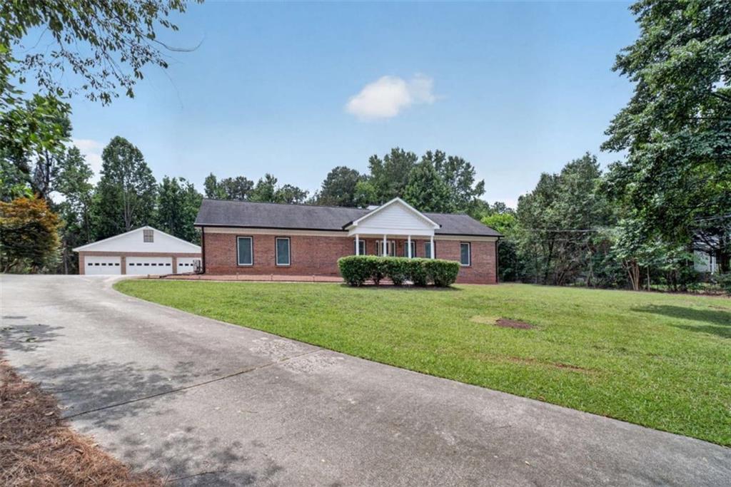 1799 Jimmy Dodd Road Property Photo 1