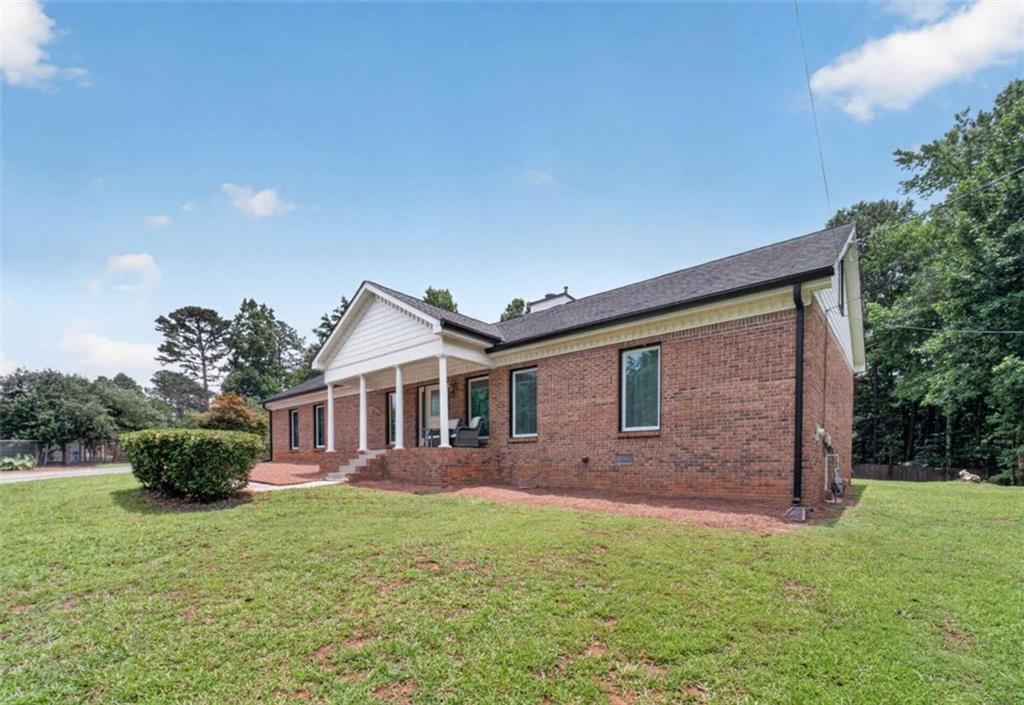 1799 Jimmy Dodd Road Property Photo 5
