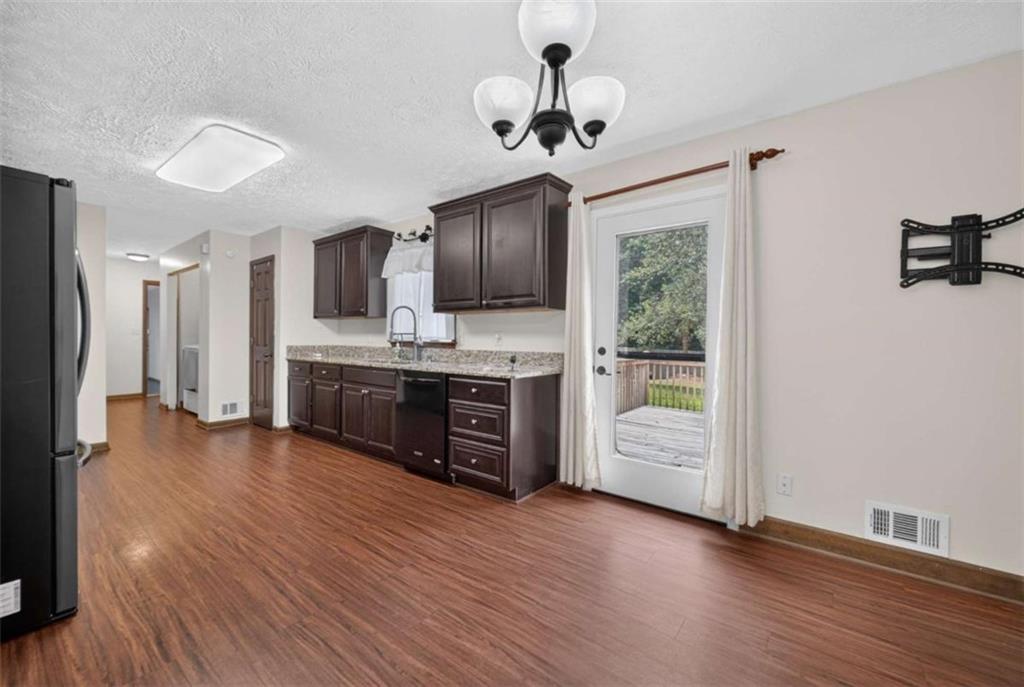 1799 Jimmy Dodd Road Property Photo 17