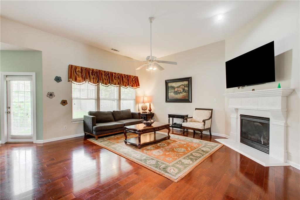 529 Olympic Way Property Photo 16