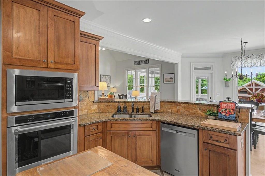 1334 Euharlee Road Property Photo 24