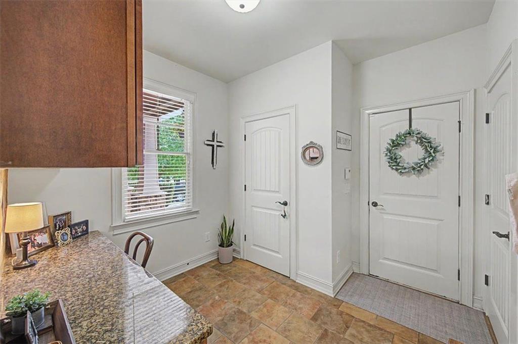 1334 Euharlee Road Property Photo 31