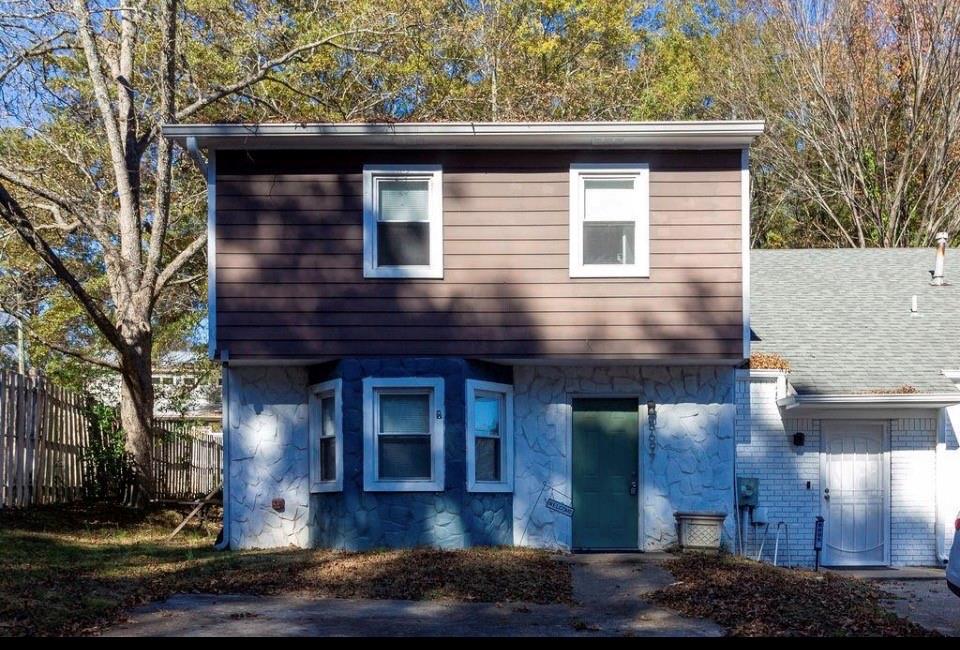 8697 Ashley Way Property Photo 1