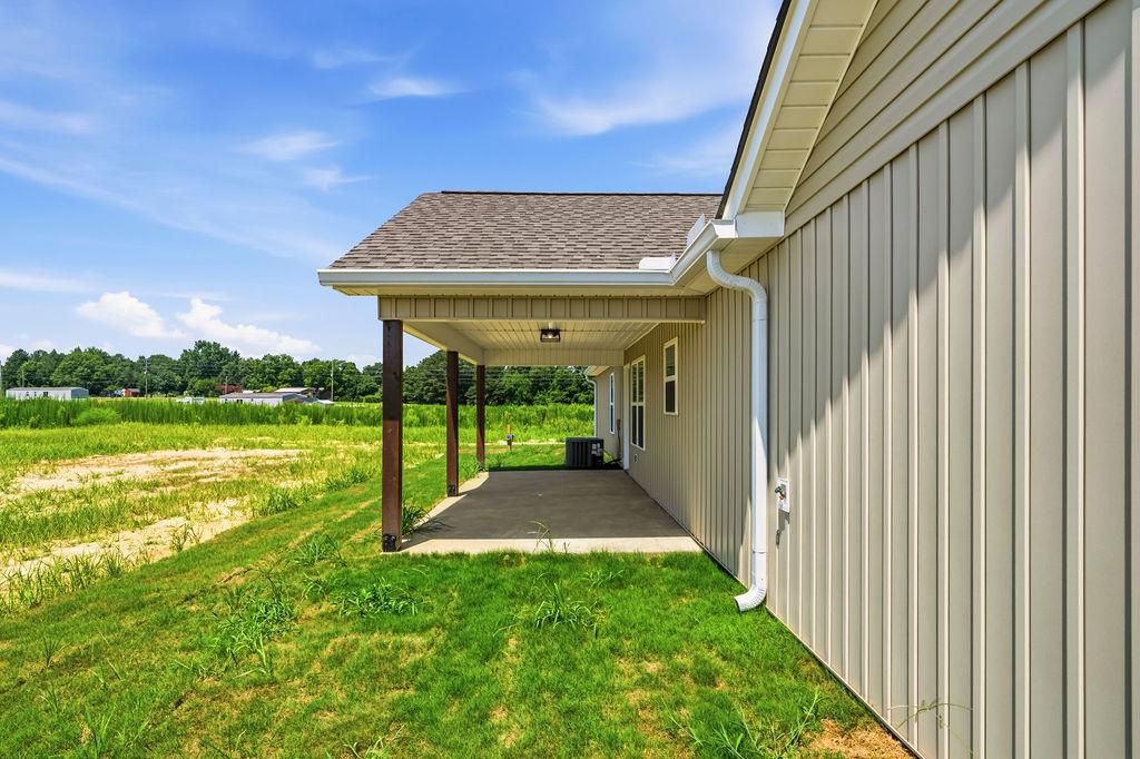1260 County Rd 118 Property Photo 2