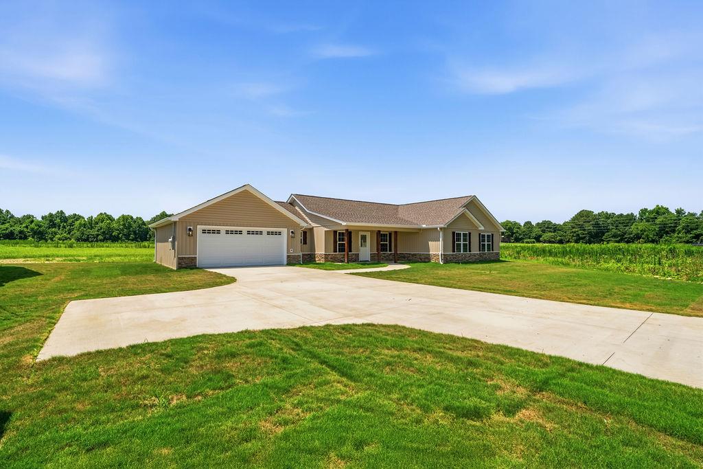 1260 County Rd 118 Property Photo 4