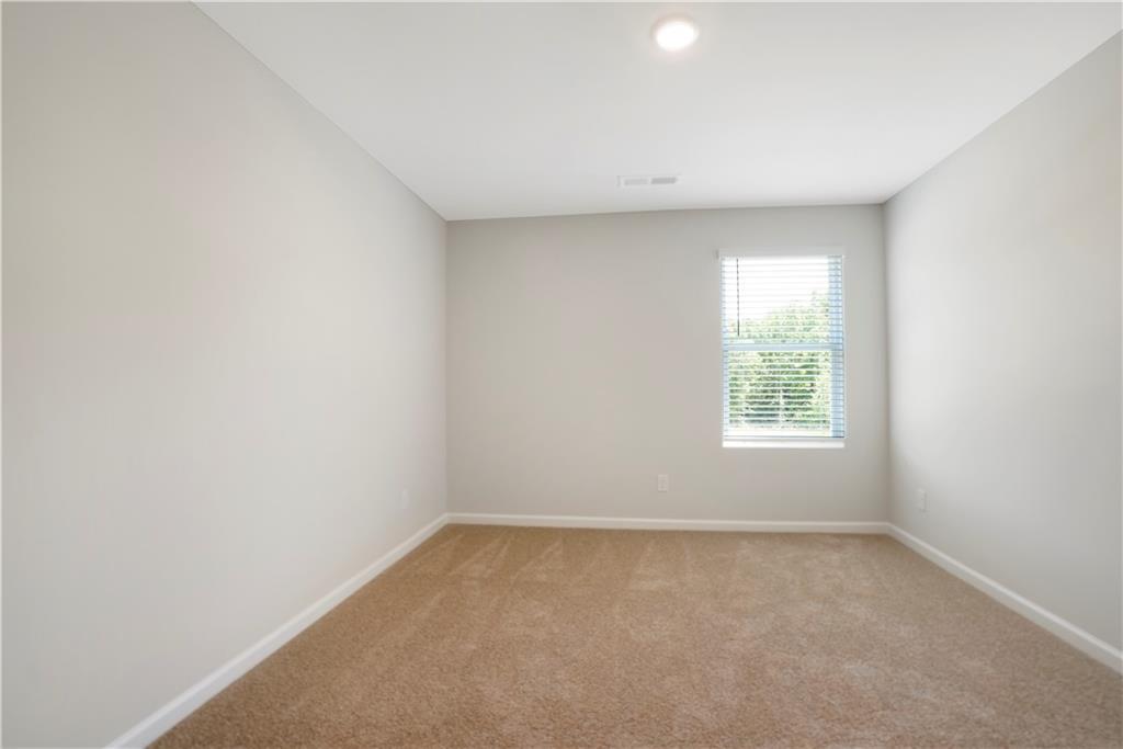 238 Fern Dale Drive Property Photo 28