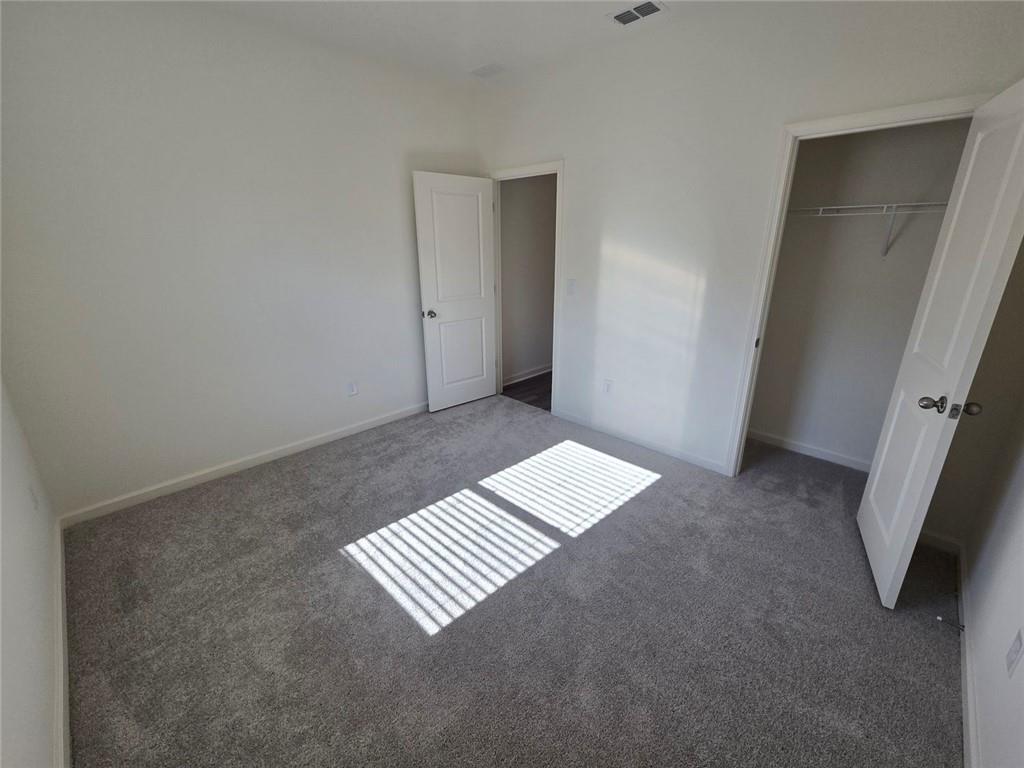 73 Rowlett Place Property Photo 10