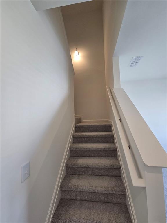 73 Rowlett Place Property Photo 11