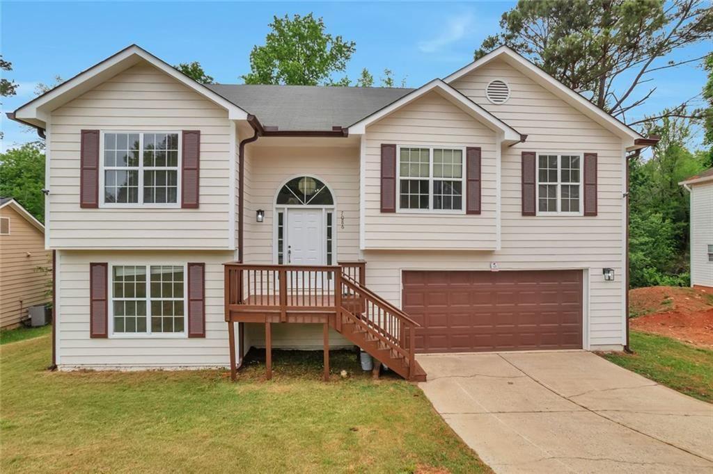 7086 Sir Galahad Way Property Photo 1