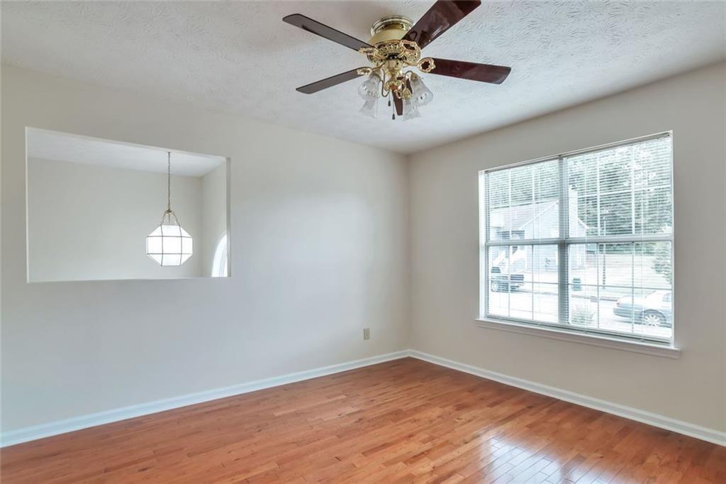 7086 Sir Galahad Way Property Photo 8