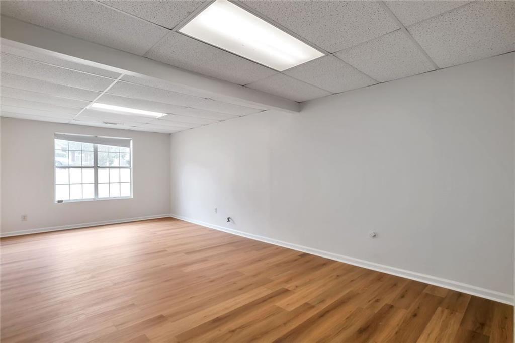 7086 Sir Galahad Way Property Photo 11