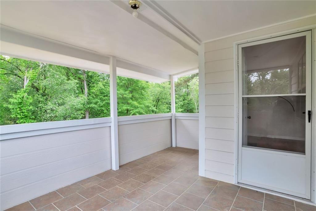 7086 Sir Galahad Way Property Photo 22