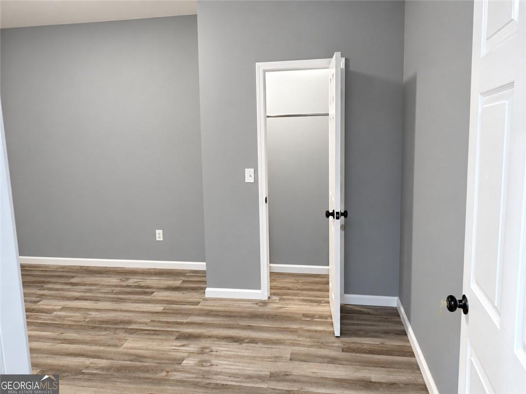 1471 Cliff View Terrace Unit B Property Photo 9