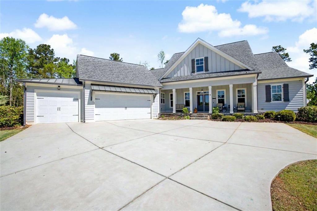 126 Raintree Court Property Photo 1