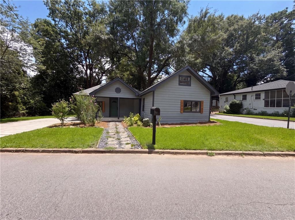 470 Oak Drive Property Photo 1