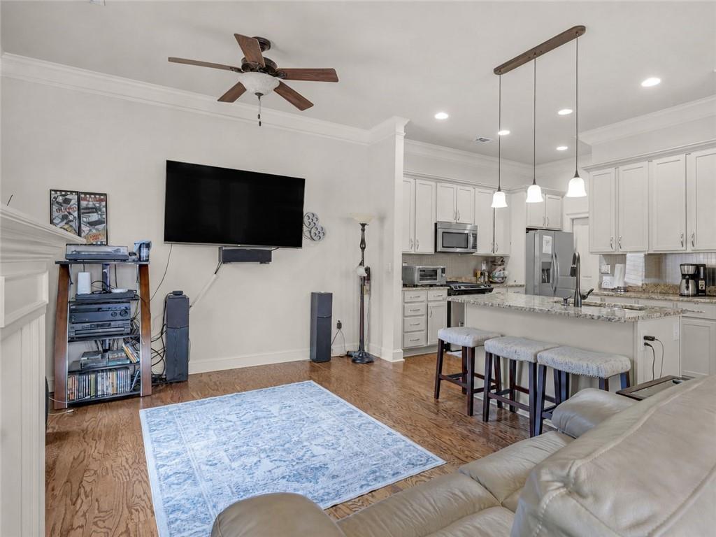 4179 Mansion Way Property Photo 5