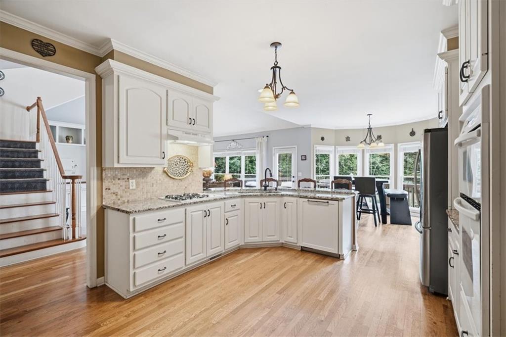 4202 Lansmoore Crossing Property Photo 8