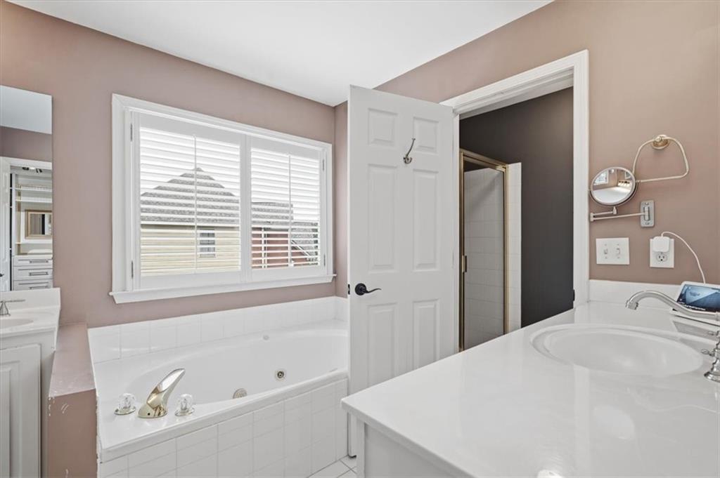 4202 Lansmoore Crossing Property Photo 26