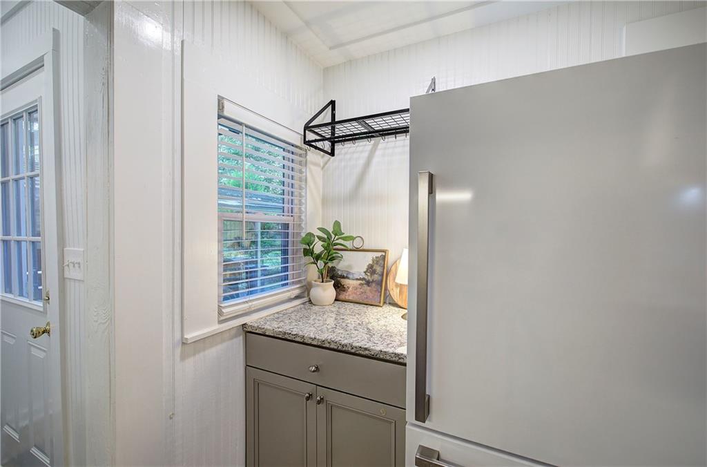 319 S Bartow Street Property Photo 8