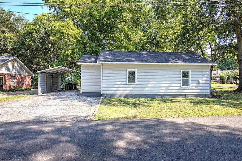 319 S Bartow Street Property Photo 27