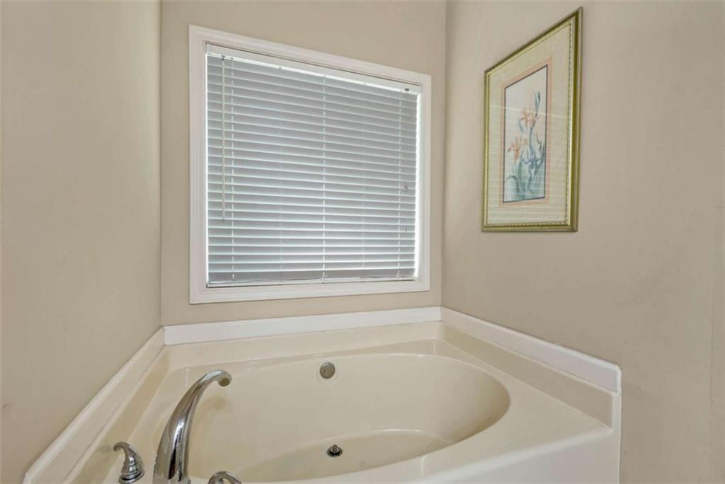 222 Jefferson Walk Circle Property Photo 19