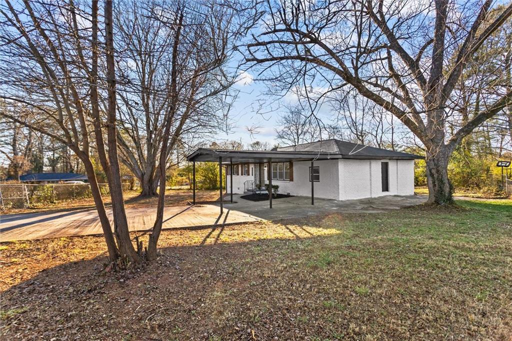 3658 Brookcrest Circle Property Photo 4