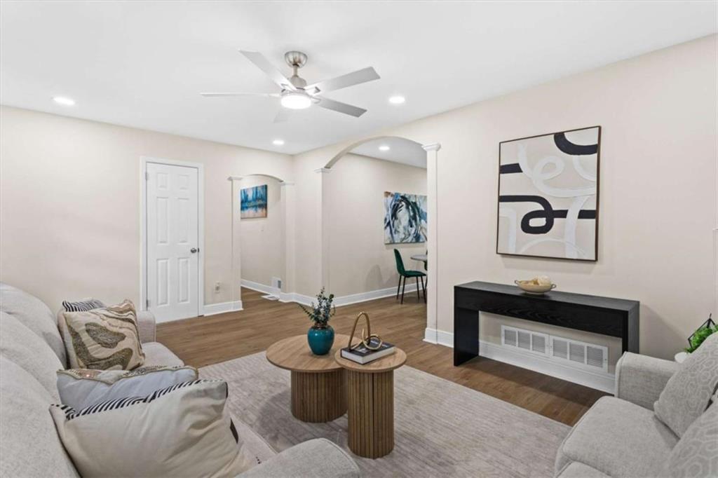 3658 Brookcrest Circle Property Photo 12