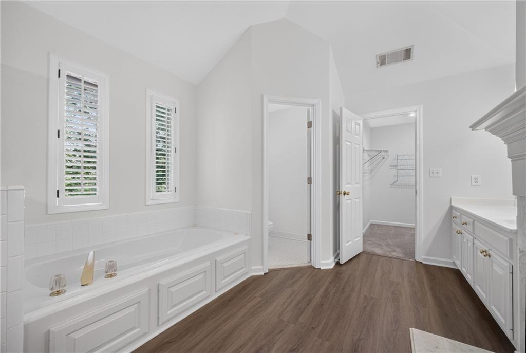 2990 Vail Valley Court Property Photo 42
