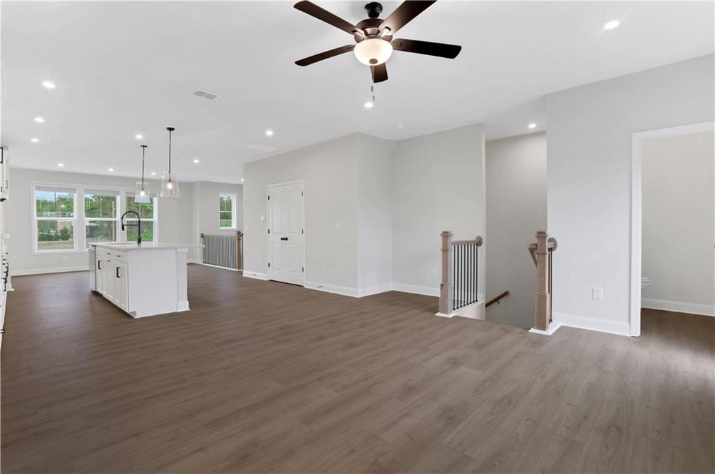 6003 Haviland Alley Property Photo 7