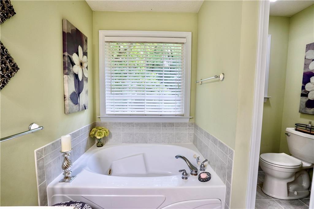 48 Arnolds Path Property Photo 18
