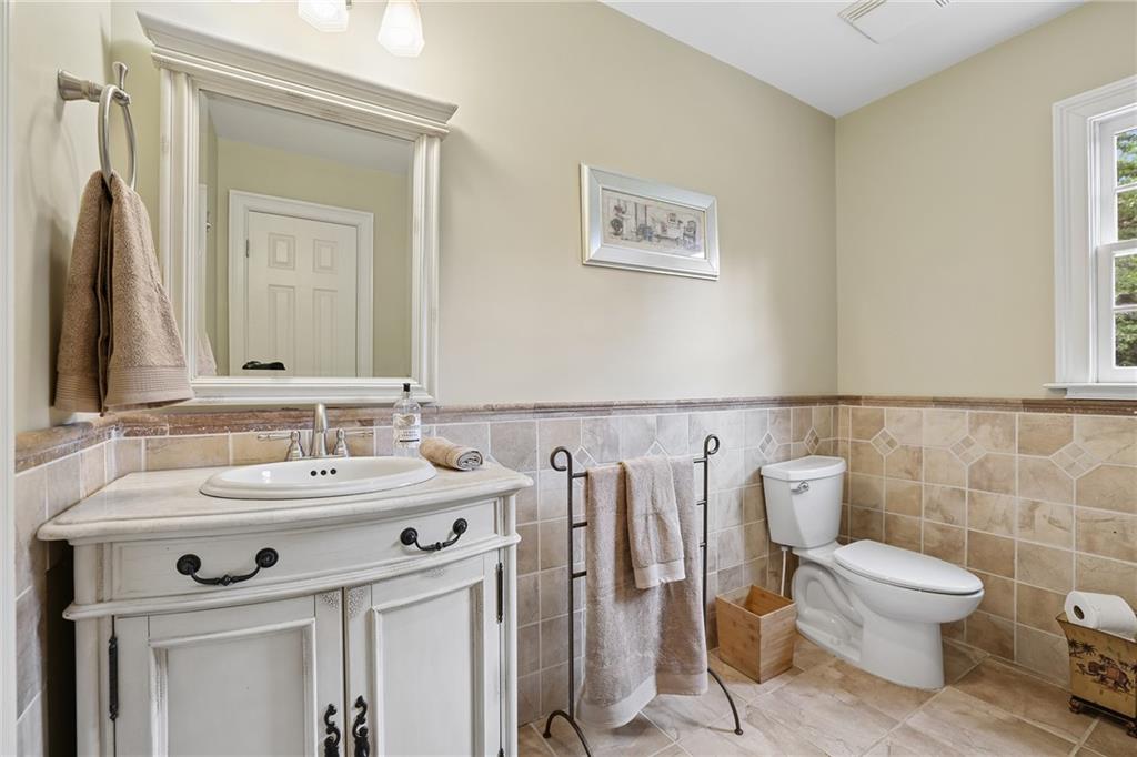 2942 Margaret Mitchell Court Nw Property Photo 33