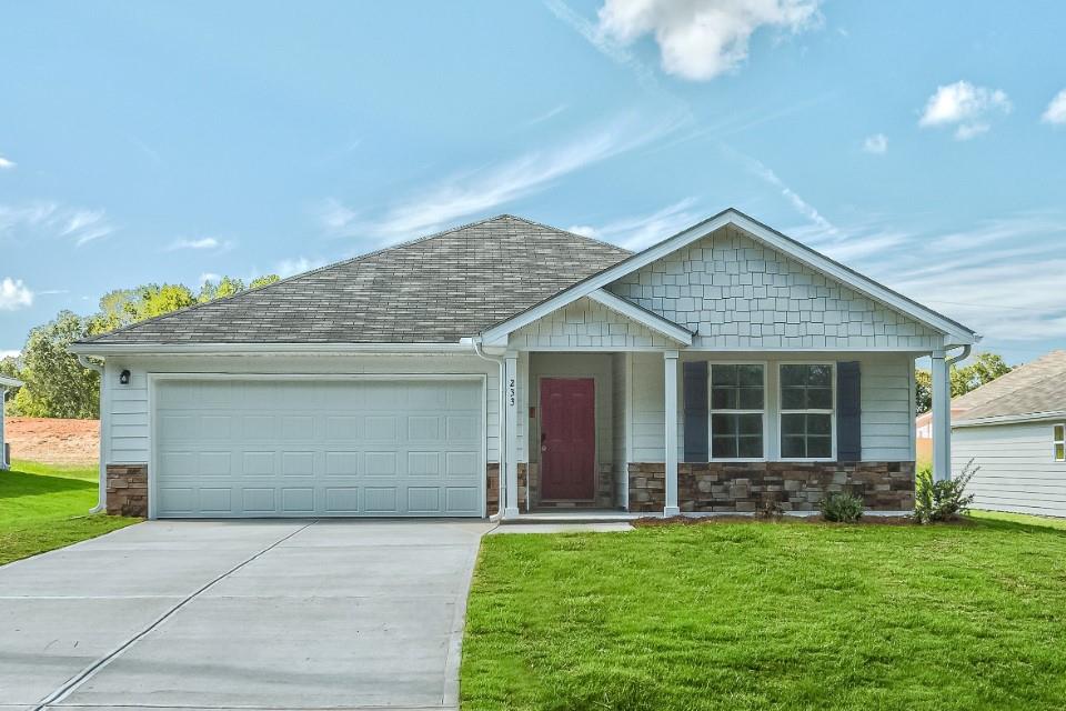 233 Woodlake Landing Property Photo 1