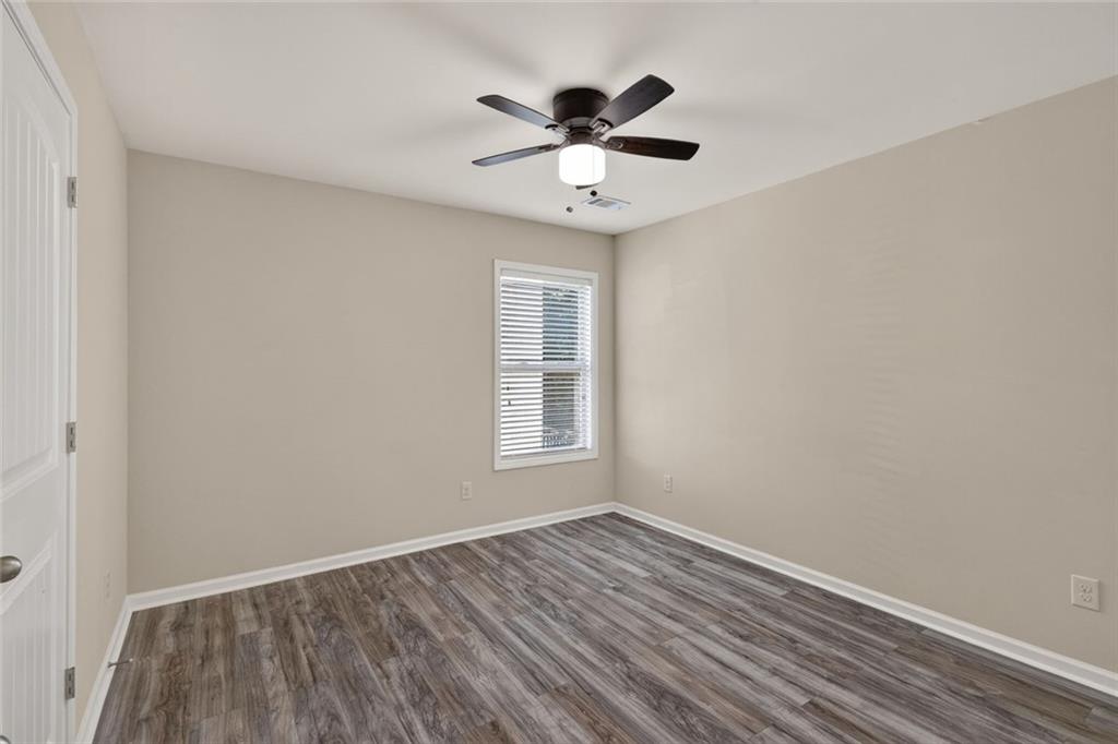 7802961 Property Photo 23