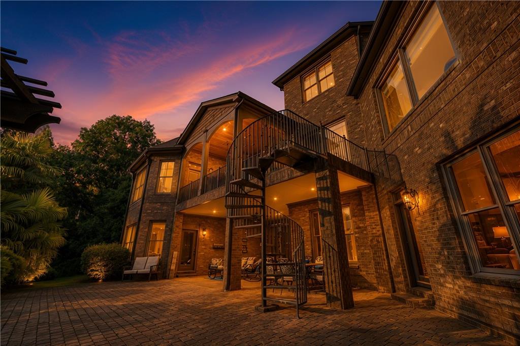 2020 Derby Lane Property Photo 9