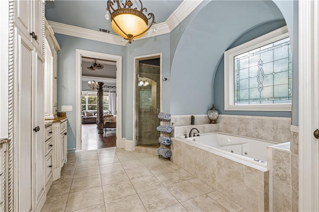 2020 Derby Lane Property Photo 35