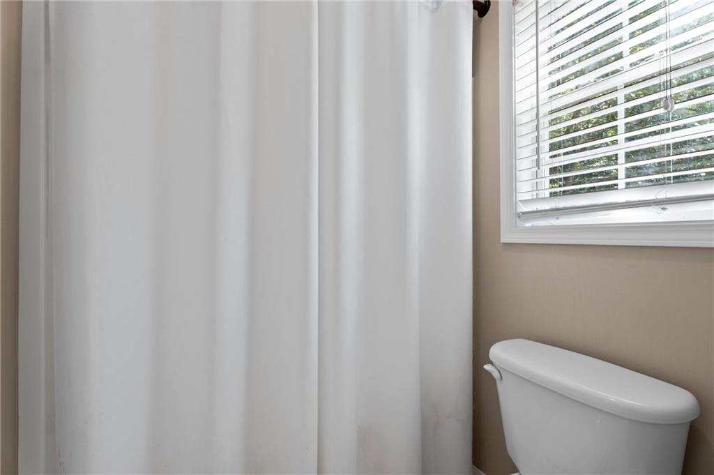 178 Ashley Drive Property Photo 37