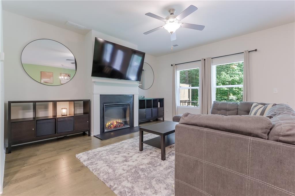 4543 Ashbrooke Trace Property Photo 2