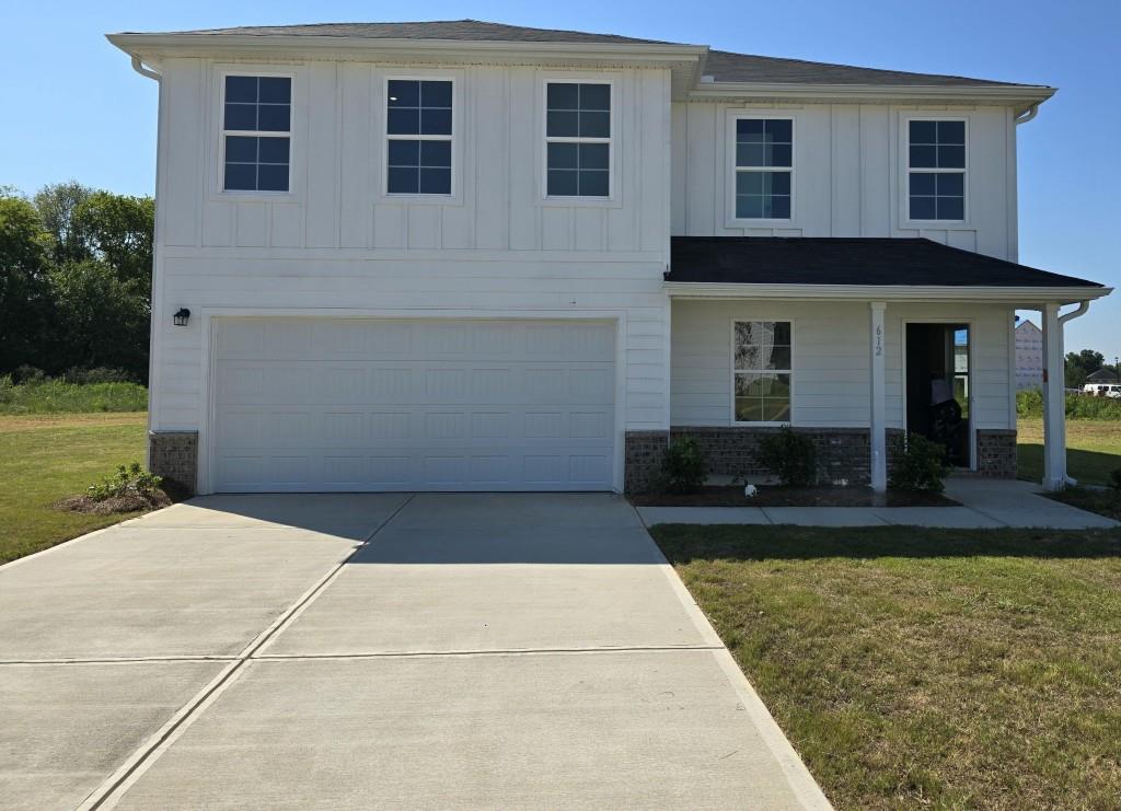 612 Leisure Pointe Road Property Photo 1
