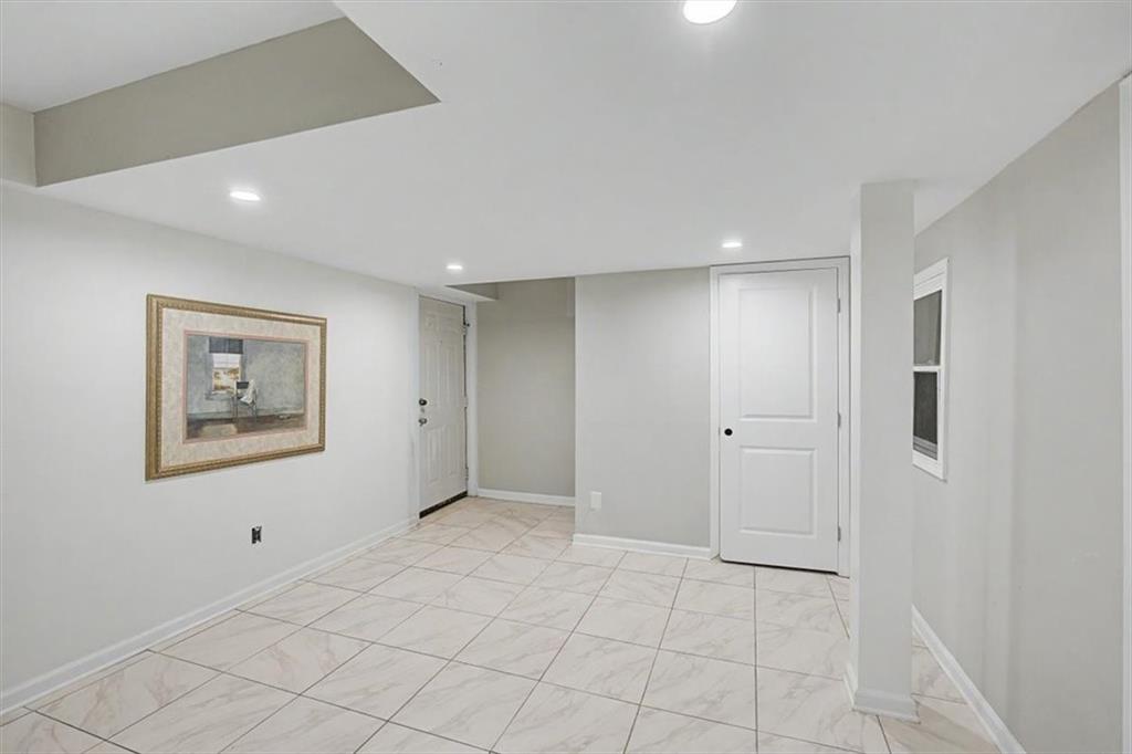242 Allison Drive Property Photo 27