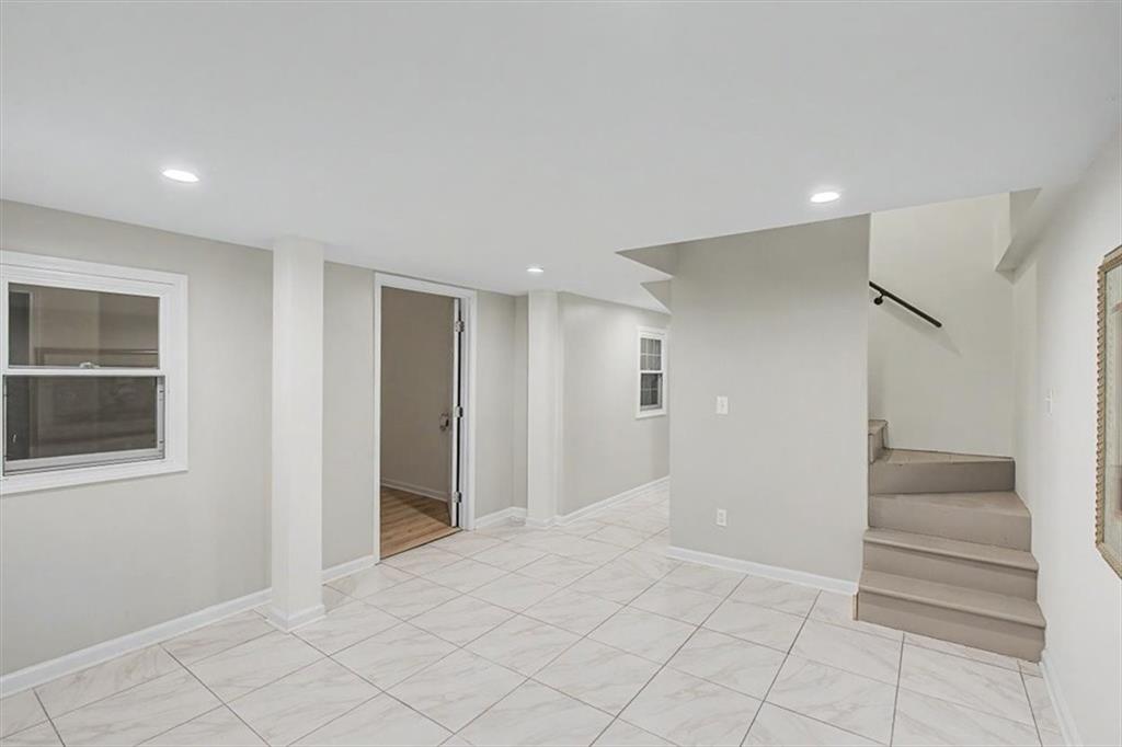 242 Allison Drive Property Photo 28