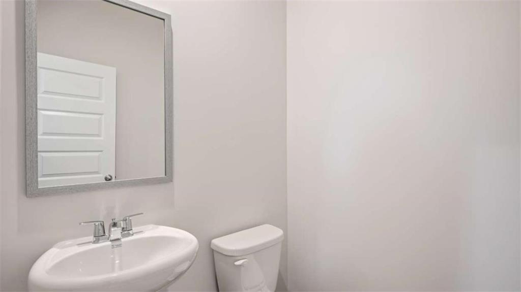 11979 Aukerman Way Property Photo 3