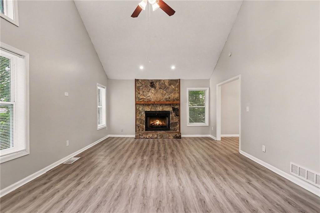 5182 Manitou Way Property Photo 5