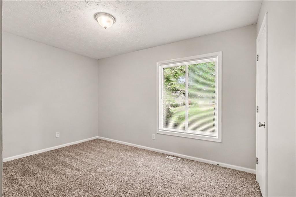 5182 Manitou Way Property Photo 17