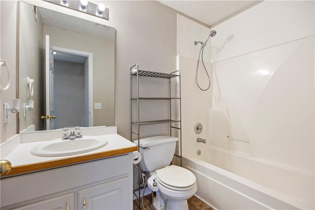 323 Natchez Circle Property Photo 28