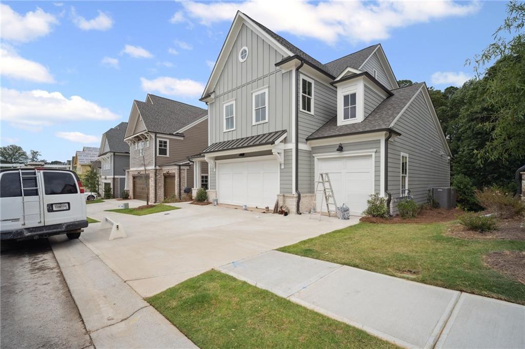 841 Lakemont Drive Property Photo 2