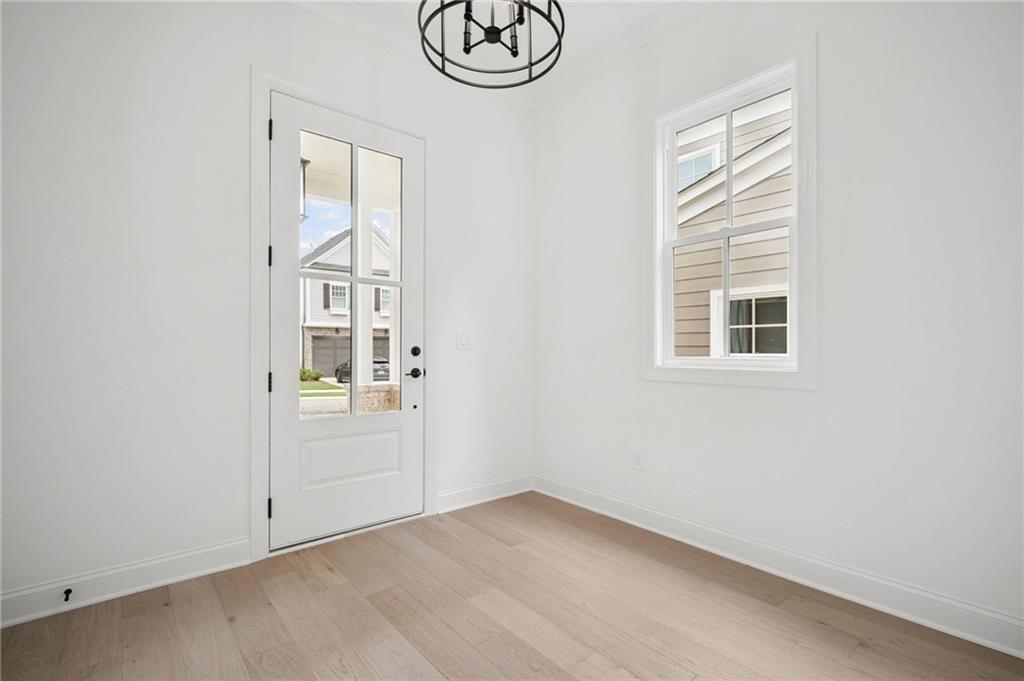841 Lakemont Drive Property Photo 6