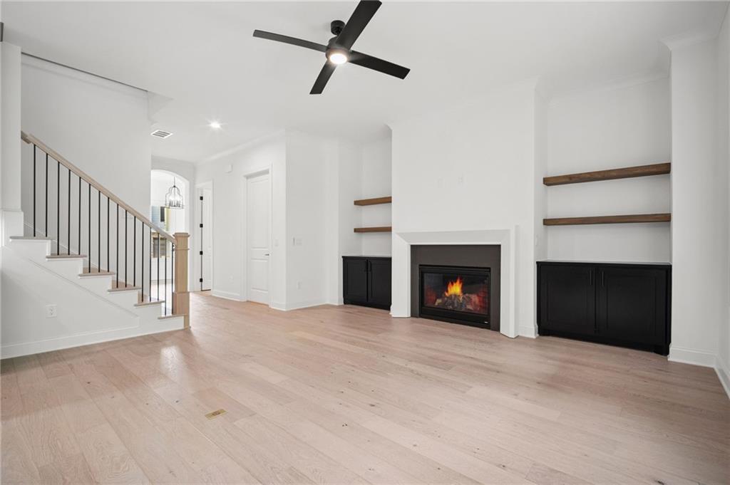 841 Lakemont Drive Property Photo 8